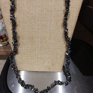 Vintage Single Strand 35" Oily Black HEMATITE Mineral Chip Necklace.